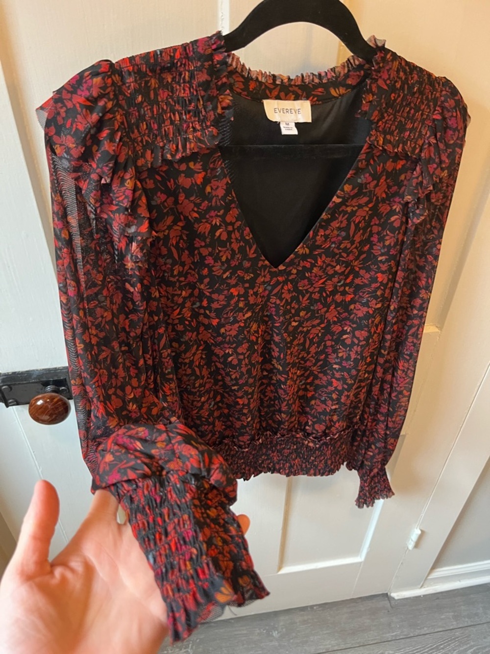 Evereve Koda Floral Smocked Collar V-Neck Long Sleeve Mesh Blouse M - Picture 2 of 8